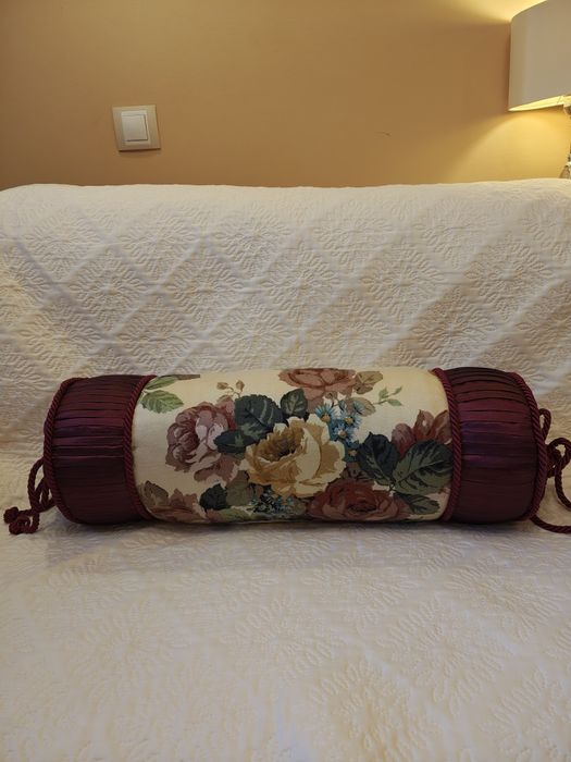 Poduszka ozdobna - wałek