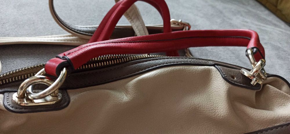 Piękna, elegancka torebka Monnari