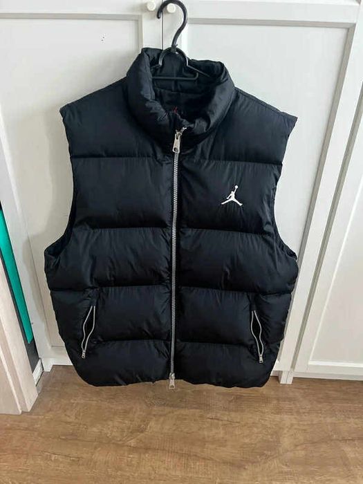 Czarna kamizelka Jordan