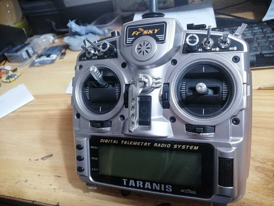 Nadajnik radiowy FrSky Taranis X9D Plus SE 2019 ACCESS 2.4G 24CH NOWY