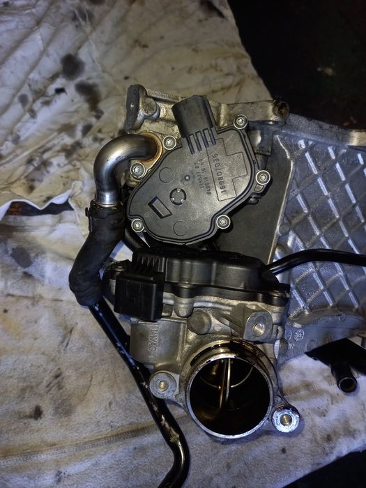 Kolektor ssacy VW Golf audi skoda 2.0 tdi kompletny