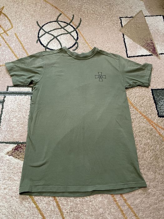 Футболка армійська