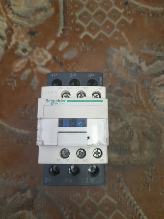 Контактер магнітний  25 ампер