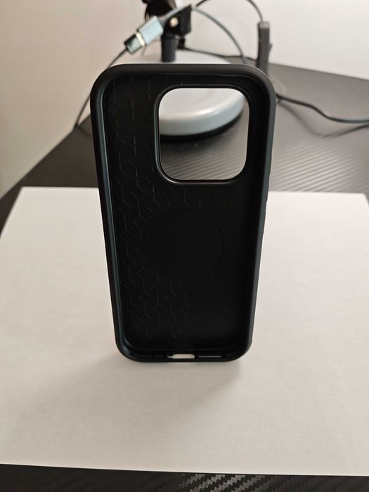2 Capas Rugged para Xiaomi 17 com Suporte Rotativo