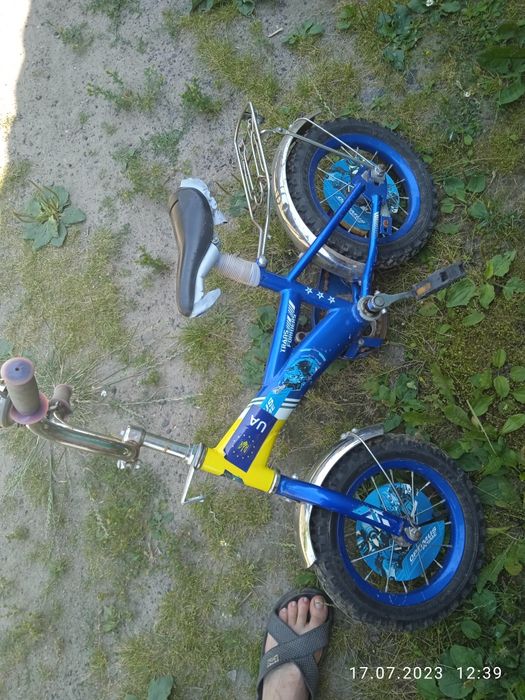 Дитячий велосипед