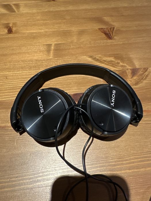 Auscultadores Sony MDR-ZX110NA