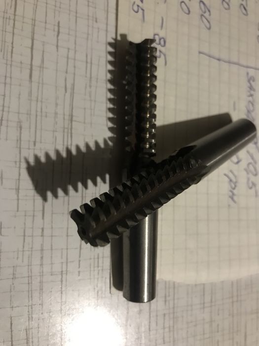 Метчики. Плашки. Коническая фреза