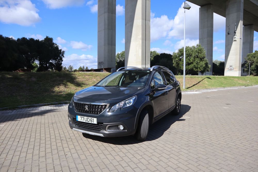 Peugeot 2008 1.2 PureTech 110 Allure