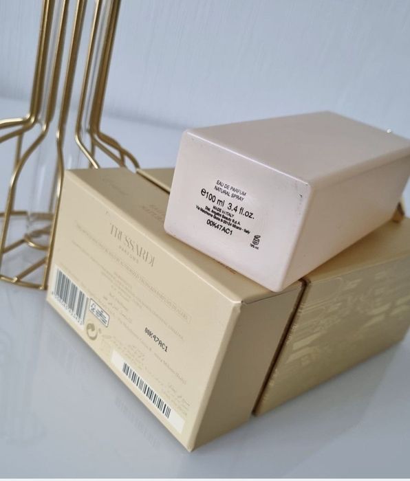 Trussardi Limitless Shopping Via Della Spiga