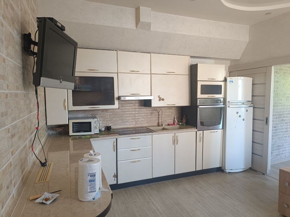 Сдам 1/2 дома в Крыжановке