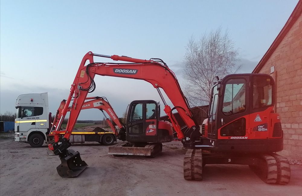 Usługi koparką, wozidło, wykopy- fundamenty  prace ziemne,transport