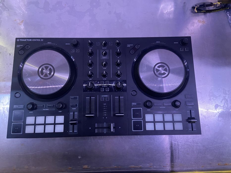 Traktor s2 mk3, контролер | controller | працює з serato