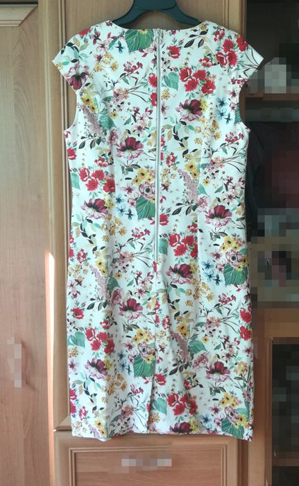 Piękna Sukienka - L