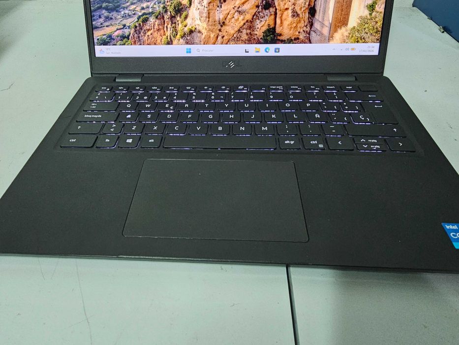 Dell latitude i5-1135G7