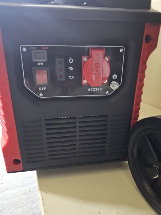 Przenośny agregat inwertorowy na kamping do kampera cichy zabudowany