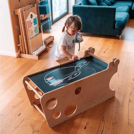 Cadeira de papa/Torre de aprendizagem/Mesa com cadeira