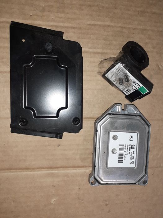 Блок керування Opel Omega B