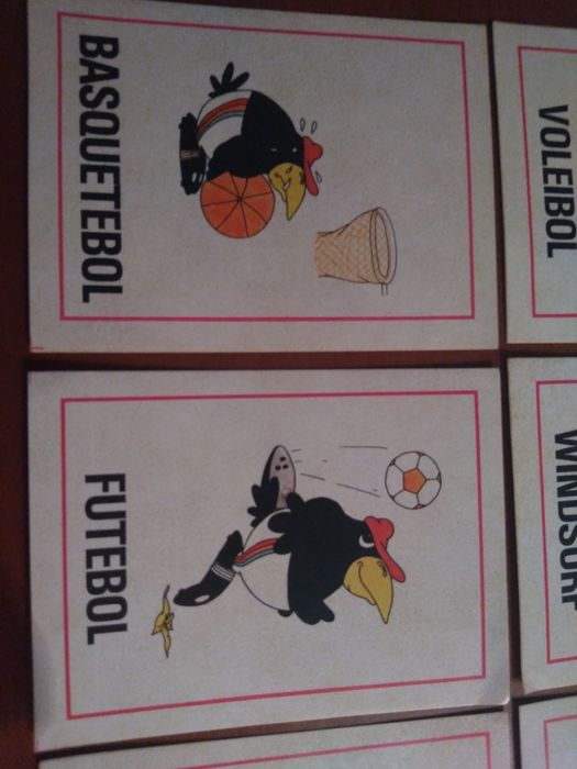 antiga coleção de 11 cromos pinguins no desporto