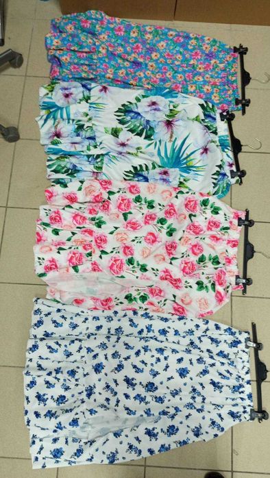 Spódnica midi,1 rozciecie