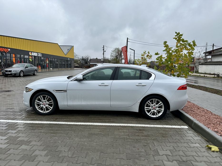 Jaguar XE 2018 25t awd