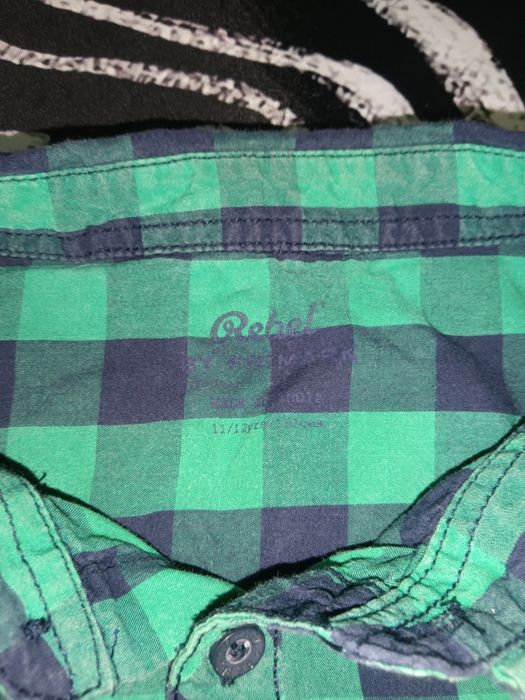 Camiseira Rebel 
11/12 anos
Usadas apenas duas vezes
Sem qualquer impe