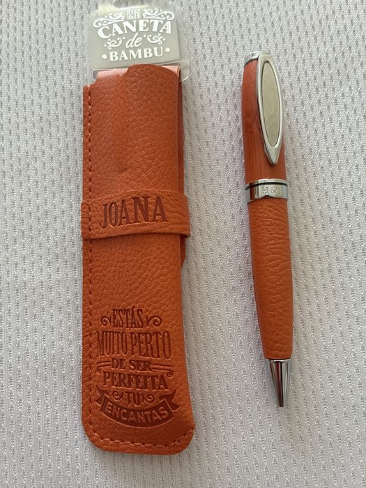 Caneta nova com etiqueta Joana