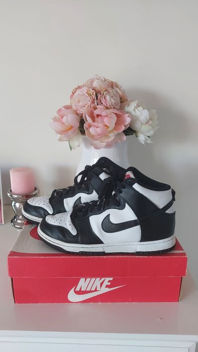 Nike Dunk High Panda