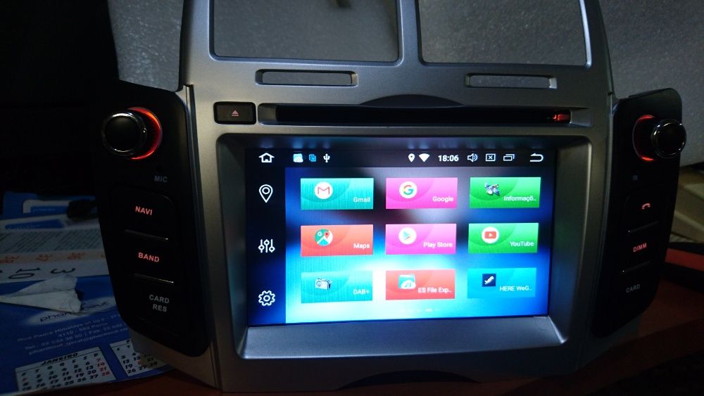 Auto-rádio 2 din android 14 p/ Toyota Yaris 2005 a 2011