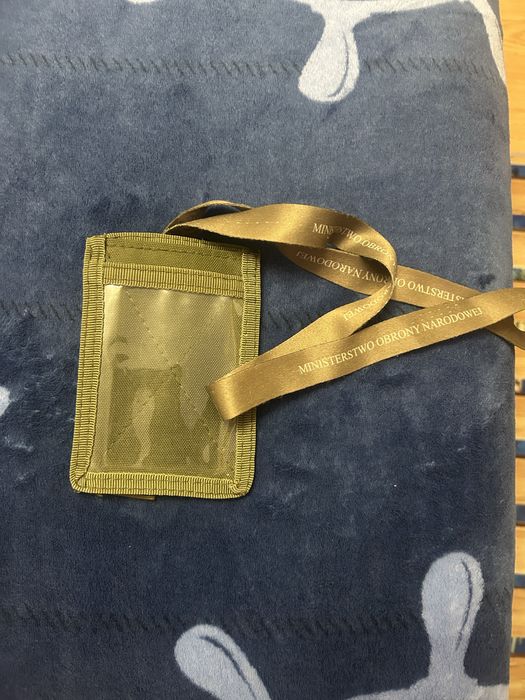 Etui na dokumety