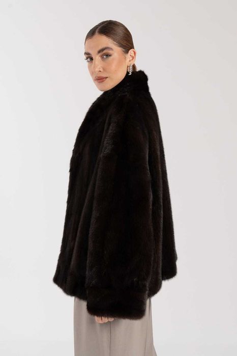 Норковая Шуба Италия Шикарная  модель Saga Furs