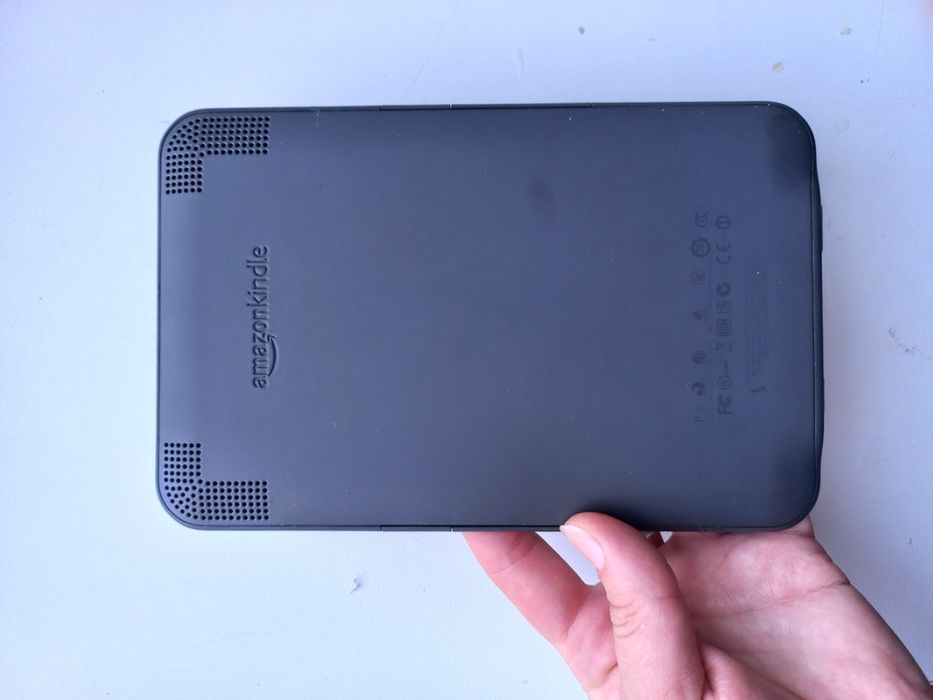 Електронна книга Amazon  Kindle 3 "D00901" (PocketBook 360 plus