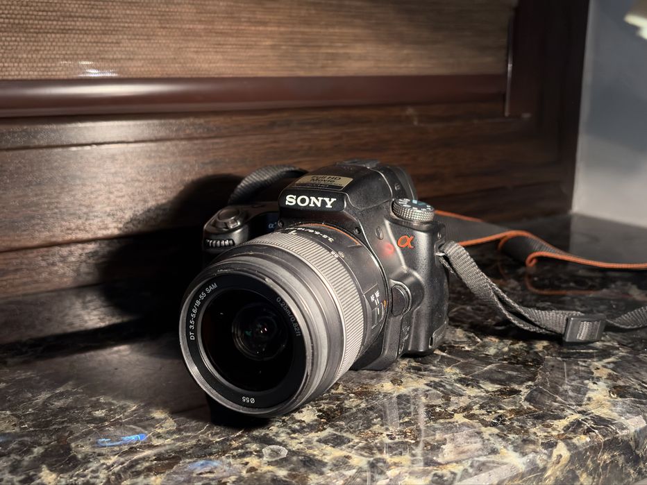 Aparat Sony alfa-33 + obiektyw SLT1855 + zestaw(bateria,ładowarka)