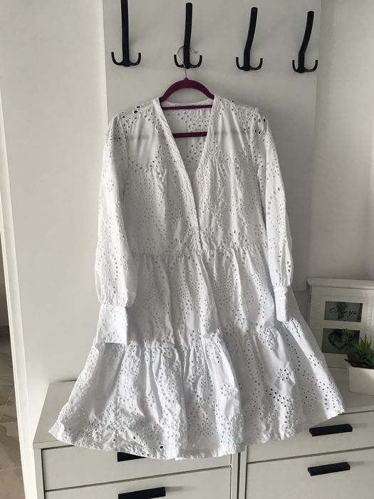 Sukienka biała Reserved S