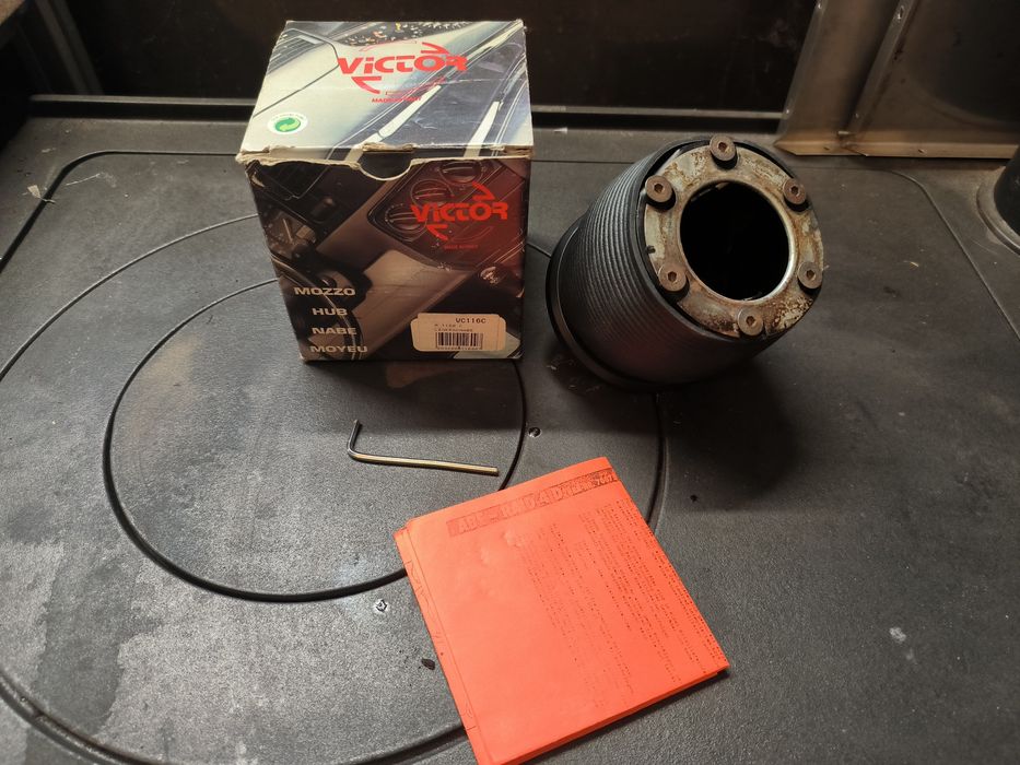 Naba do kierownicy sportowej VW golf 3/passat/audi 80 i podobne