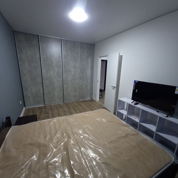 Однокімнатна електро квартира навпроти Центрального Парку