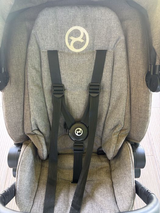 Carrinho Cybex Priam Platinum – Cor Grey/Beige