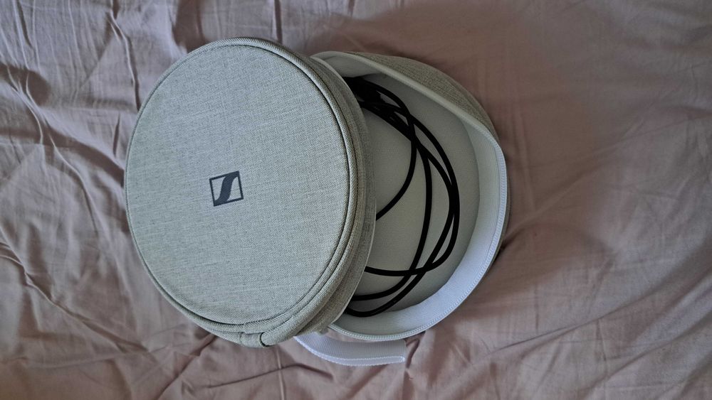 Headphones Sennheiser Momentum 3