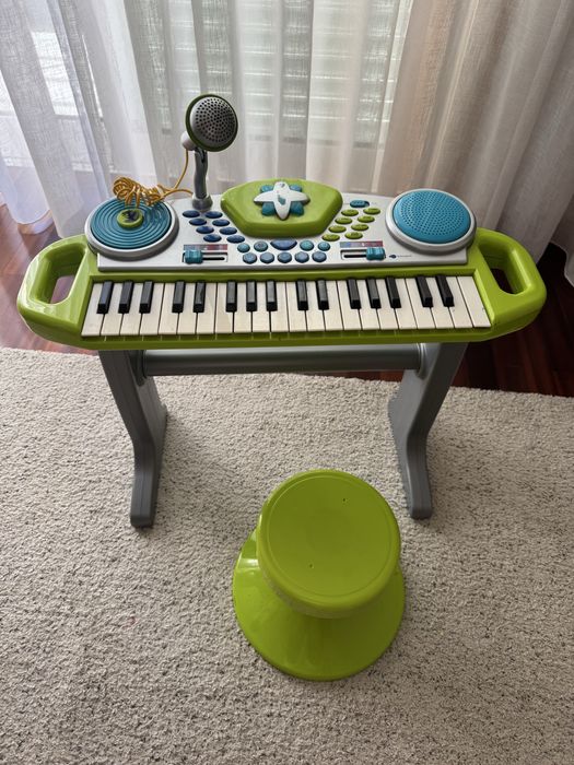 Piano de brincar