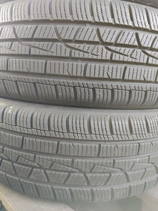 Toyo 215 65 r16C 4шт шини б'у резина гума з Європи
