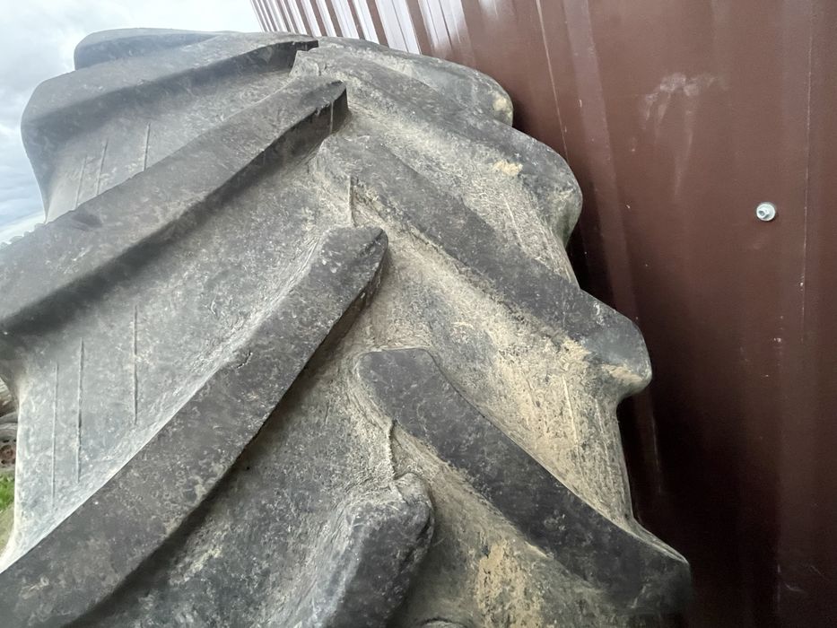 Opony claas 650/75R32