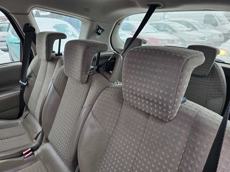 Renault Megane Scenic 2004r/7osobowy/1.6benzyna/PT listopad/113KM