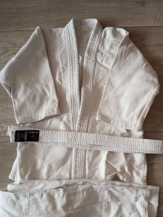 Дитяче кімоно продам