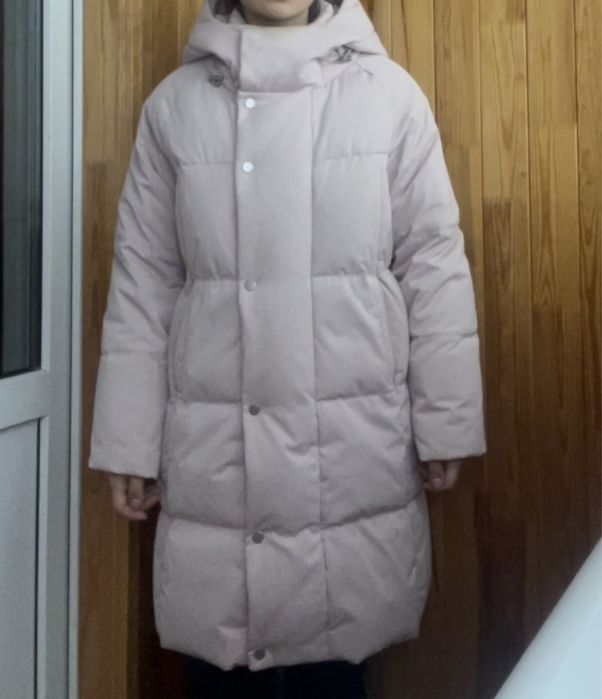 Пуховик Zara рожевого кольору