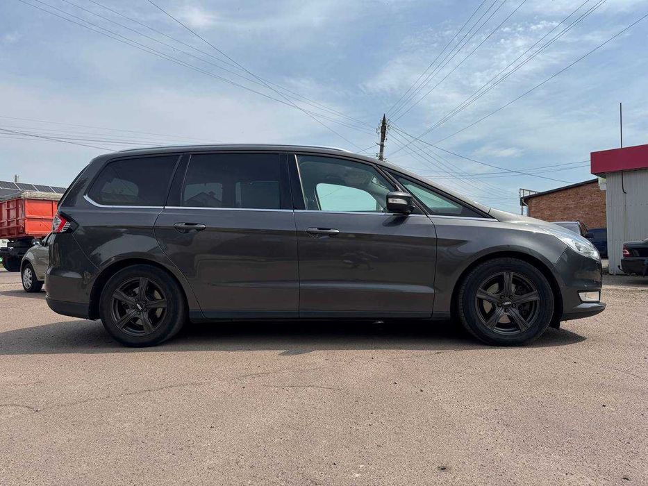 Ford Galaxy Titanium 2015