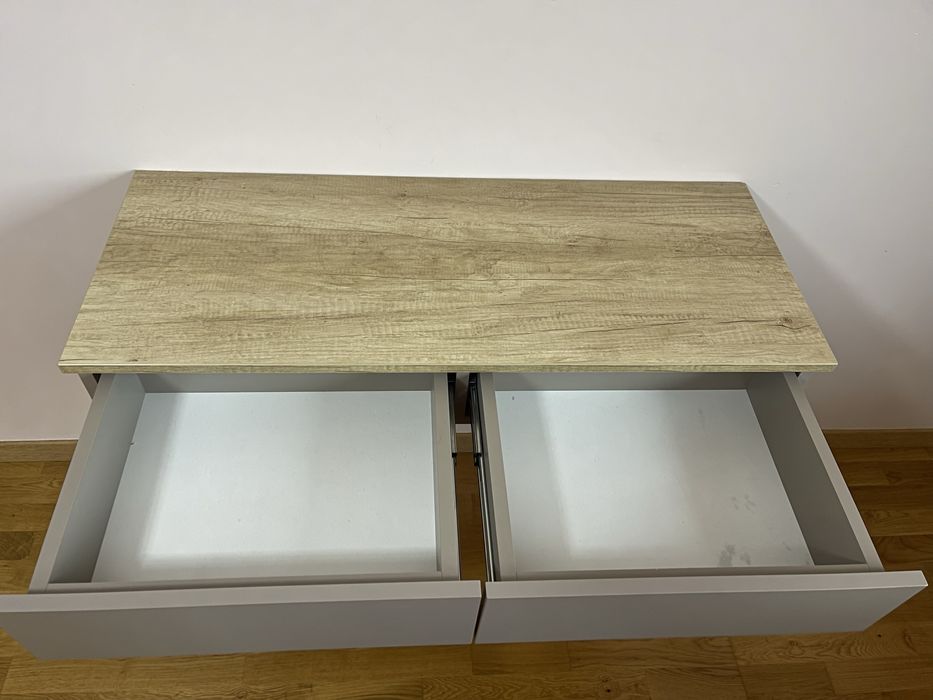 Стіл письмовий підвісний