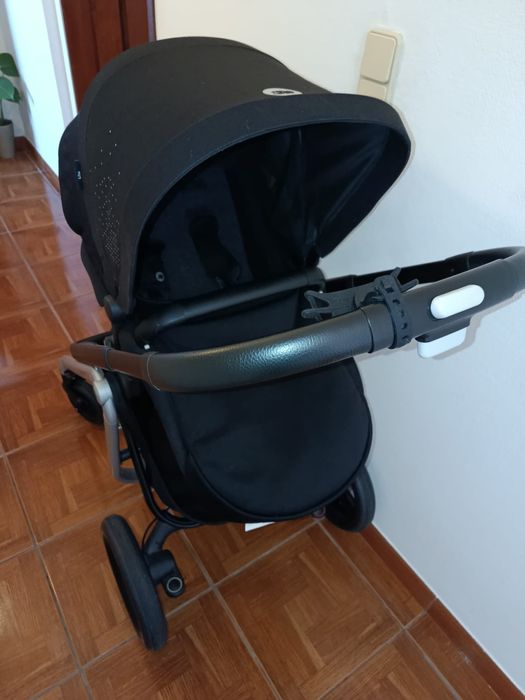 Carrinho bebê-confort