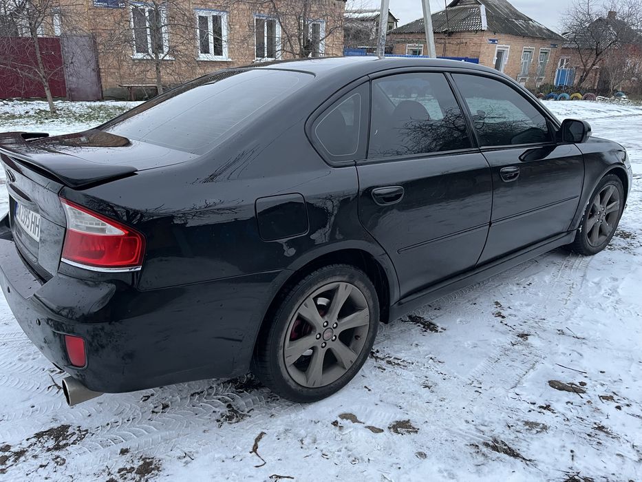 Субаро повний привід автомат