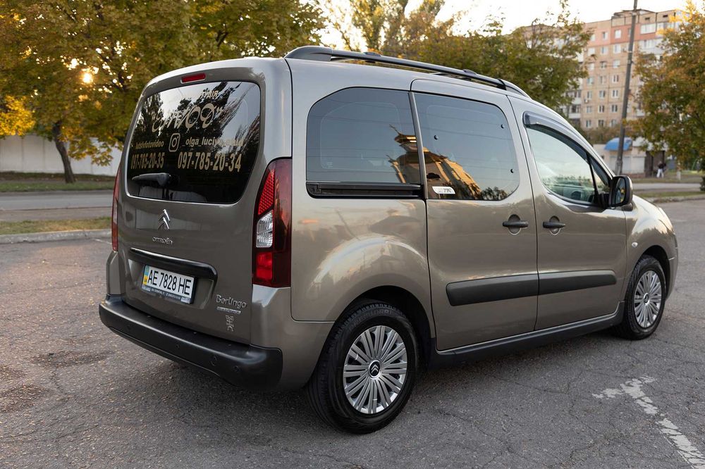 Продаж авто Citroen Berlingo 2014
