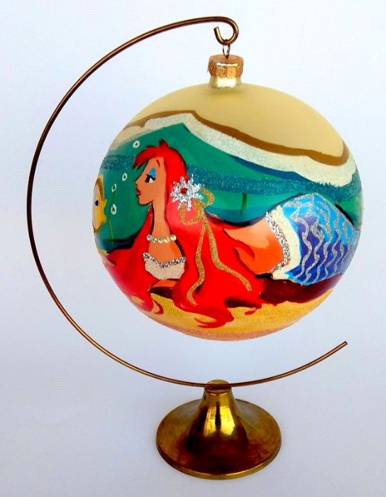 Duża całoroczna piękna ręcznie malowana BOMBKA ze stojakiem ok.36 cm