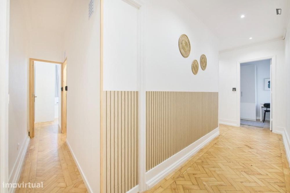 Quarto - localizado em Entrecampos Lisbon